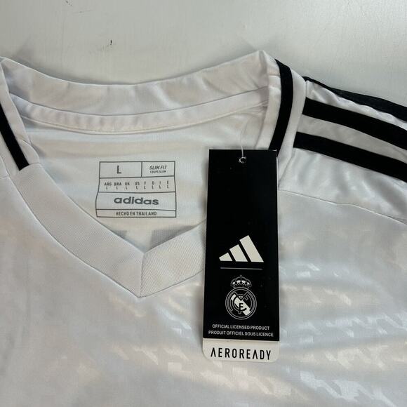 Adidas Real Madrid #9 Kylian Mbappe Authentic Soccer Jersey NWT Mens Large - Picture 3 of 9